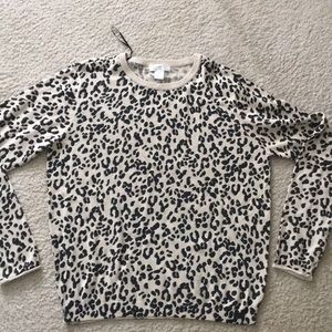 H & M cheetah print sweater size medium